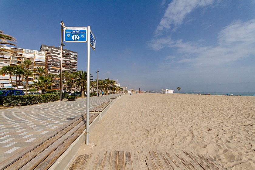 Playa - Hotel Castilla Alicante